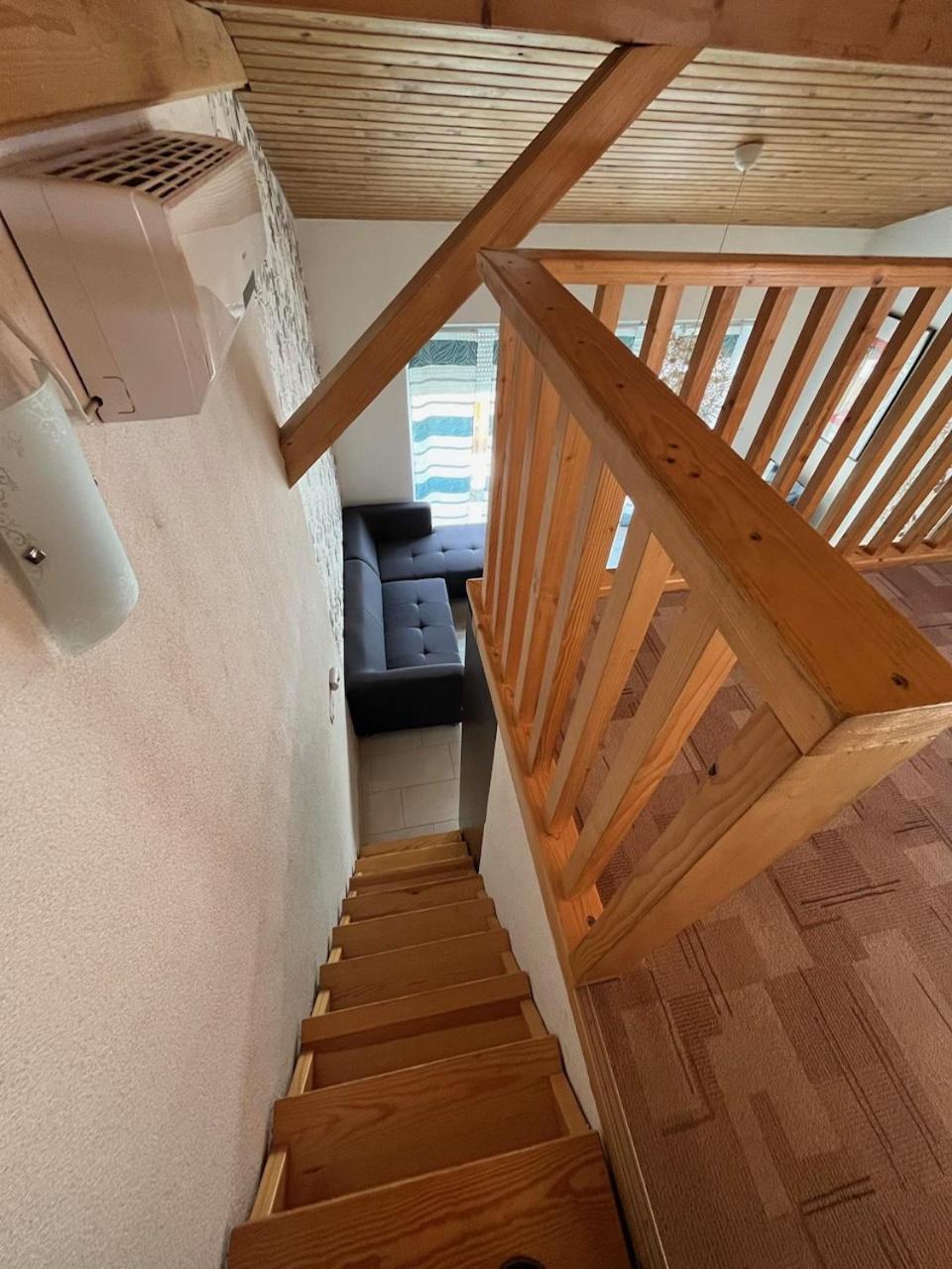 City Apartman Haz Balatonlelle Exterior photo